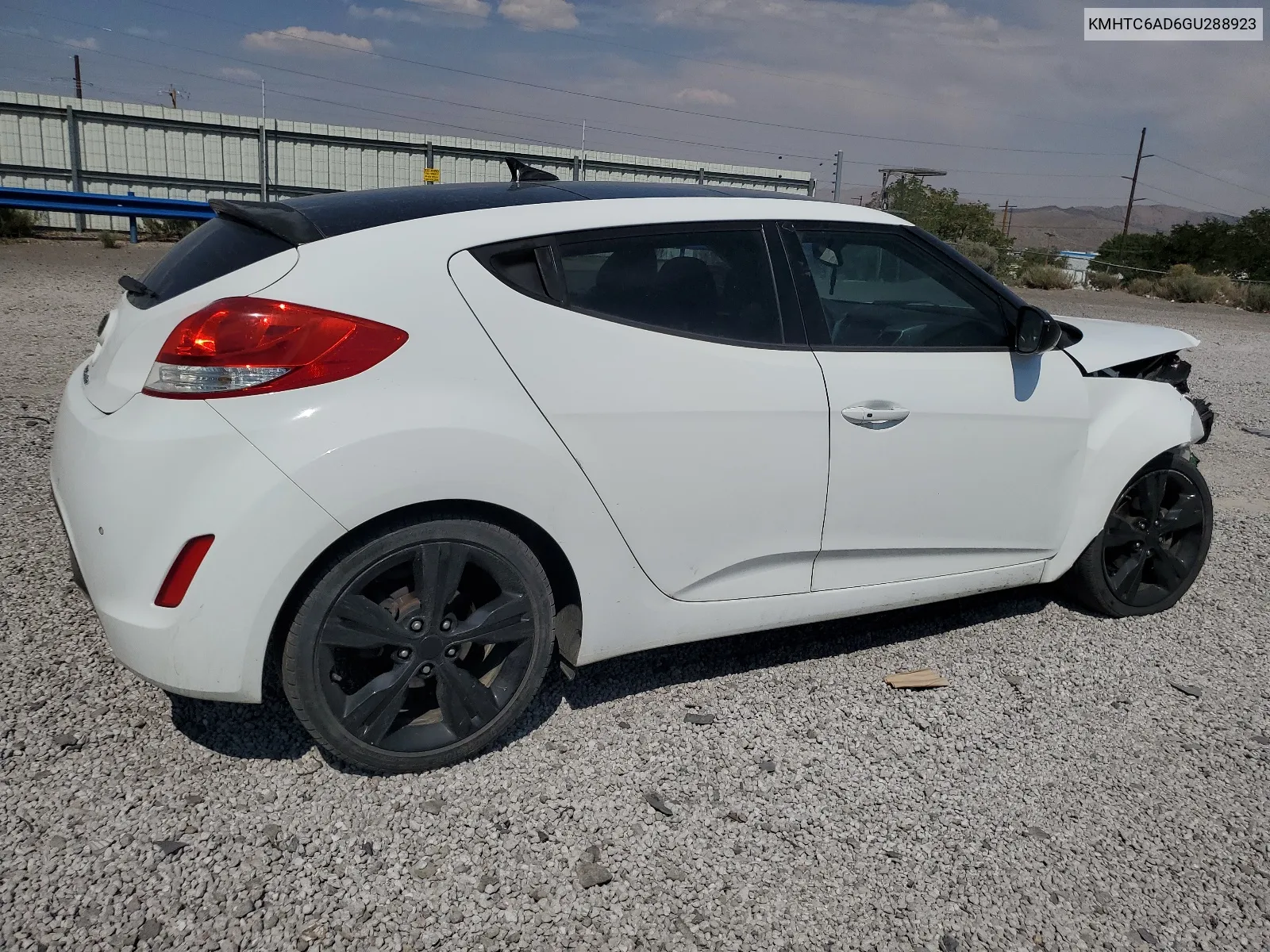 KMHTC6AD6GU288923 2016 Hyundai Veloster