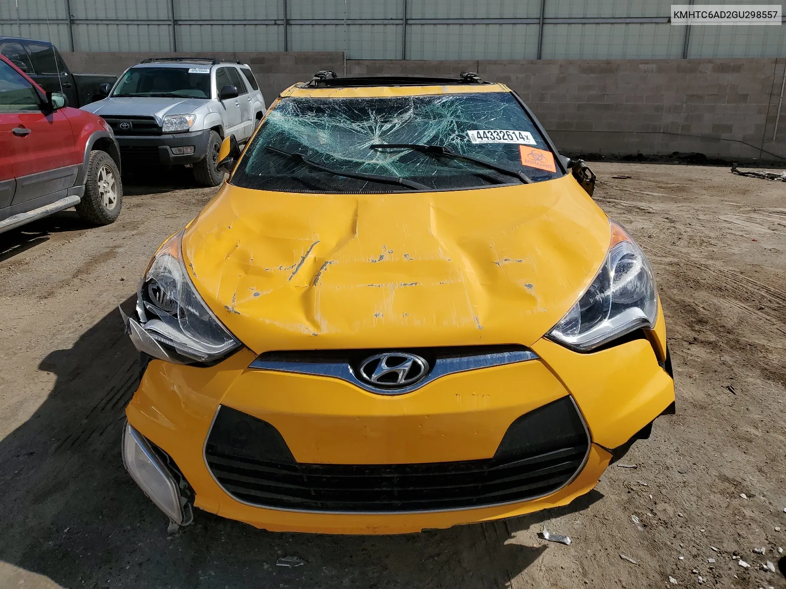 KMHTC6AD2GU298557 2016 Hyundai Veloster