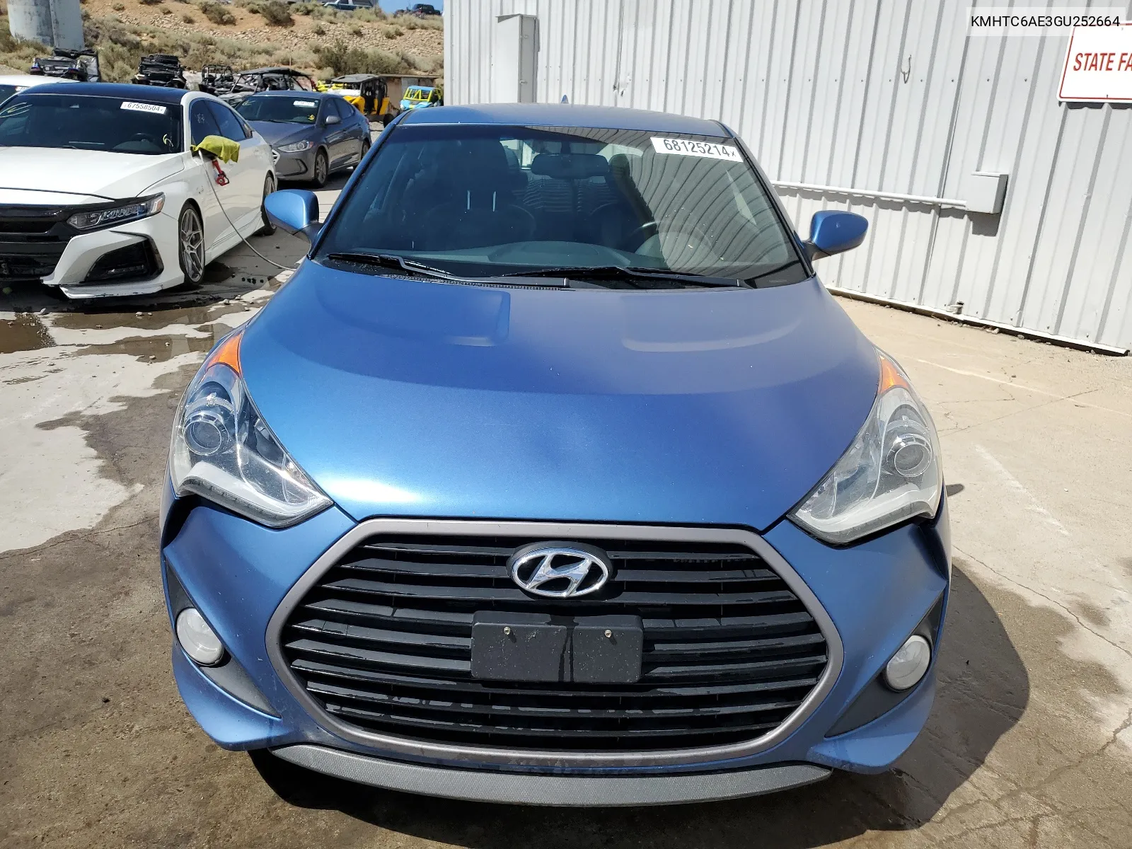 KMHTC6AE3GU252664 2016 Hyundai Veloster Turbo