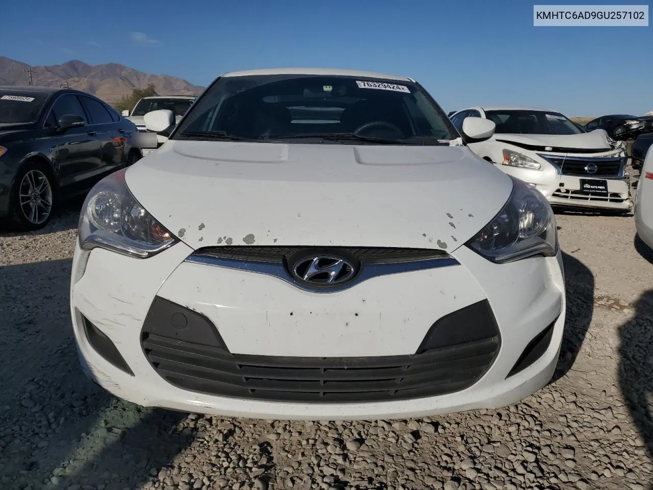 KMHTC6AD9GU257102 2016 Hyundai Veloster