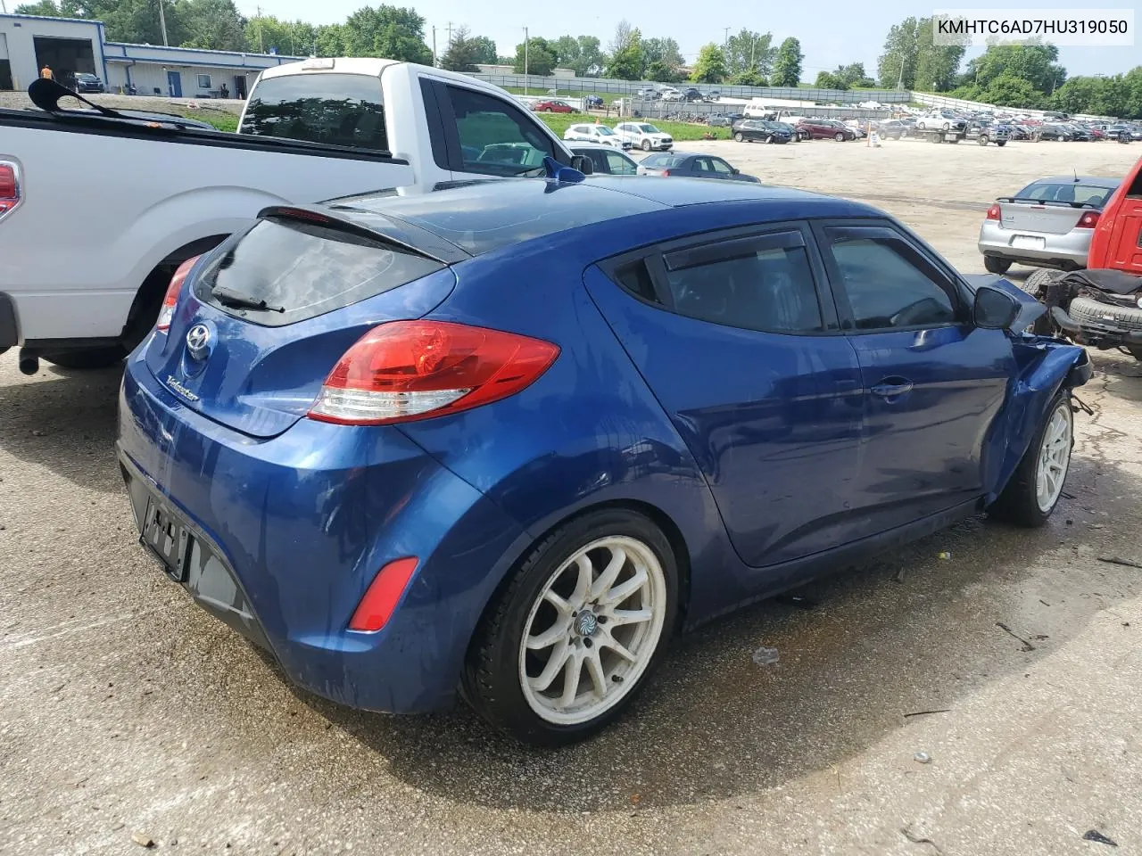 2017 Hyundai Veloster VIN: KMHTC6AD7HU319050 Lot: 55945284