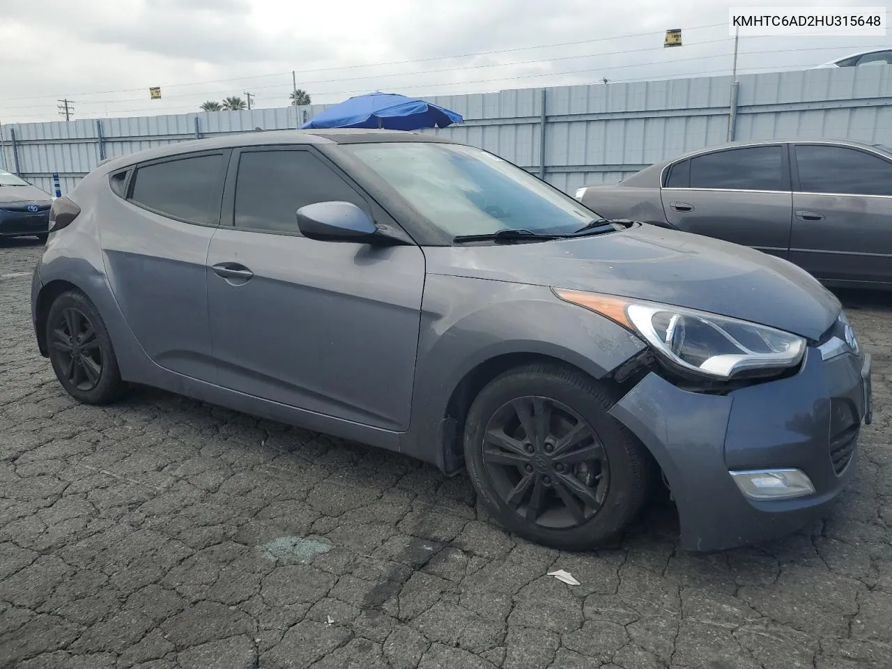 2017 Hyundai Veloster VIN: KMHTC6AD2HU315648 Lot: 56493184