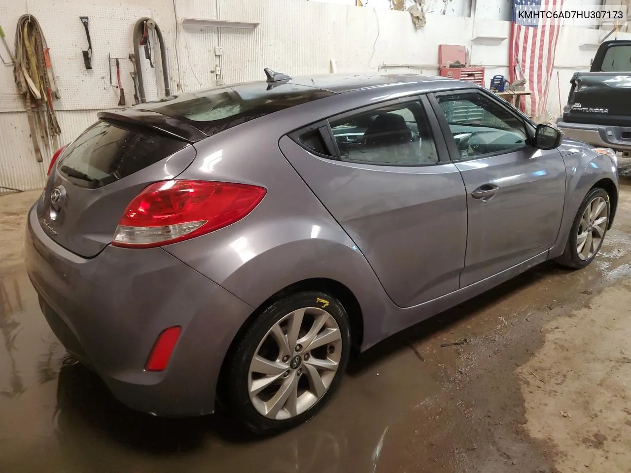 KMHTC6AD7HU307173 2017 Hyundai Veloster