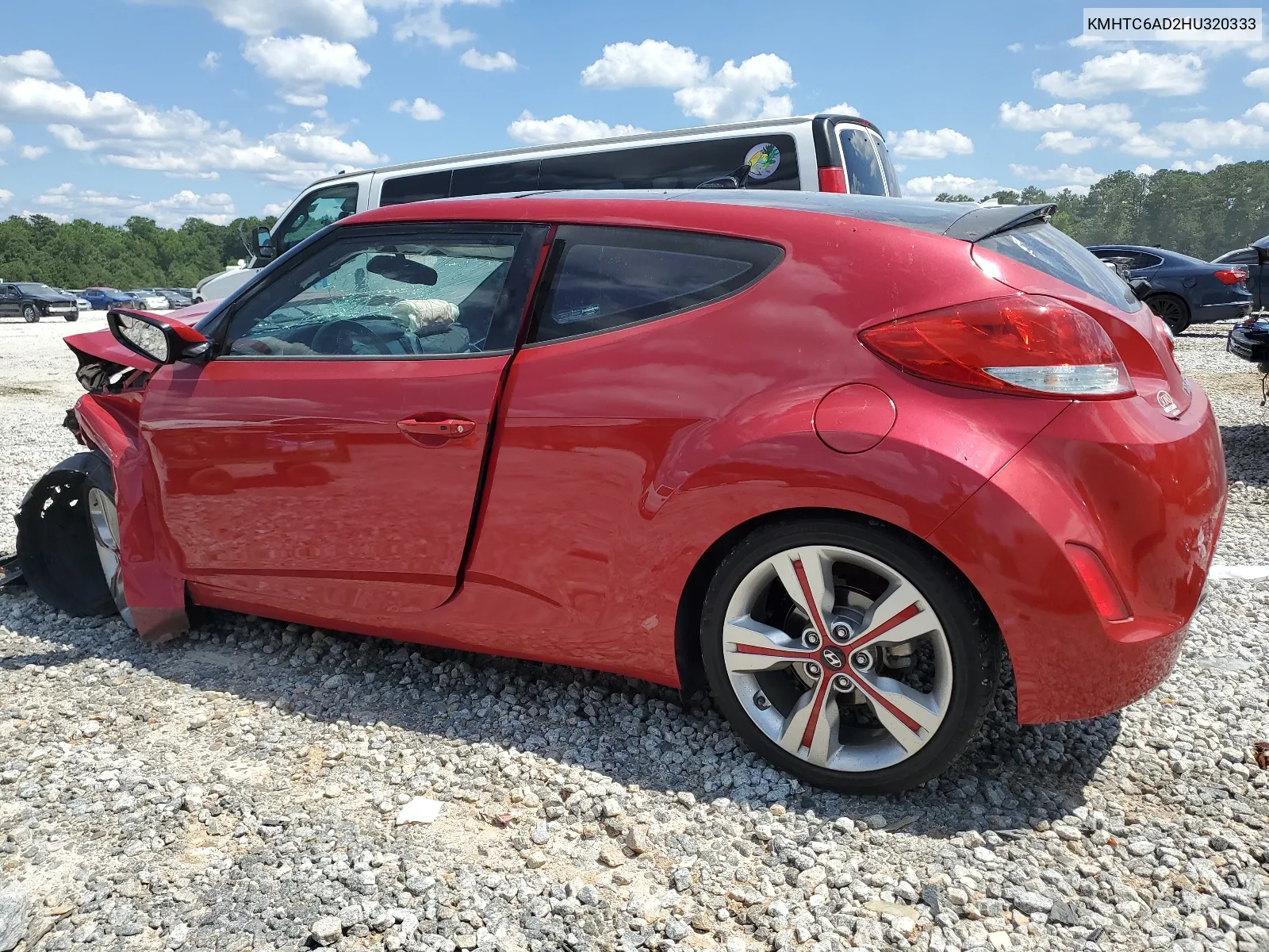 2017 Hyundai Veloster VIN: KMHTC6AD2HU320333 Lot: 62668604