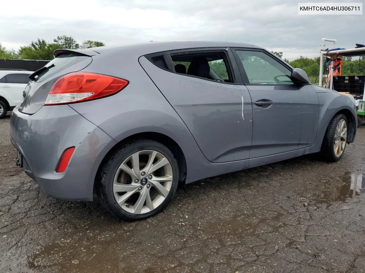 2017 Hyundai Veloster VIN: KMHTC6AD4HU306711 Lot: 67216234