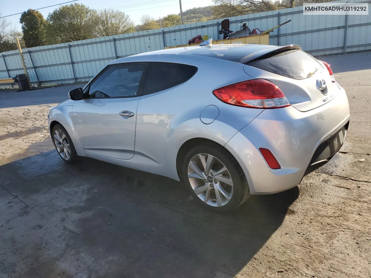 2017 Hyundai Veloster VIN: KMHTC6AD9HU319292 Lot: 75811954