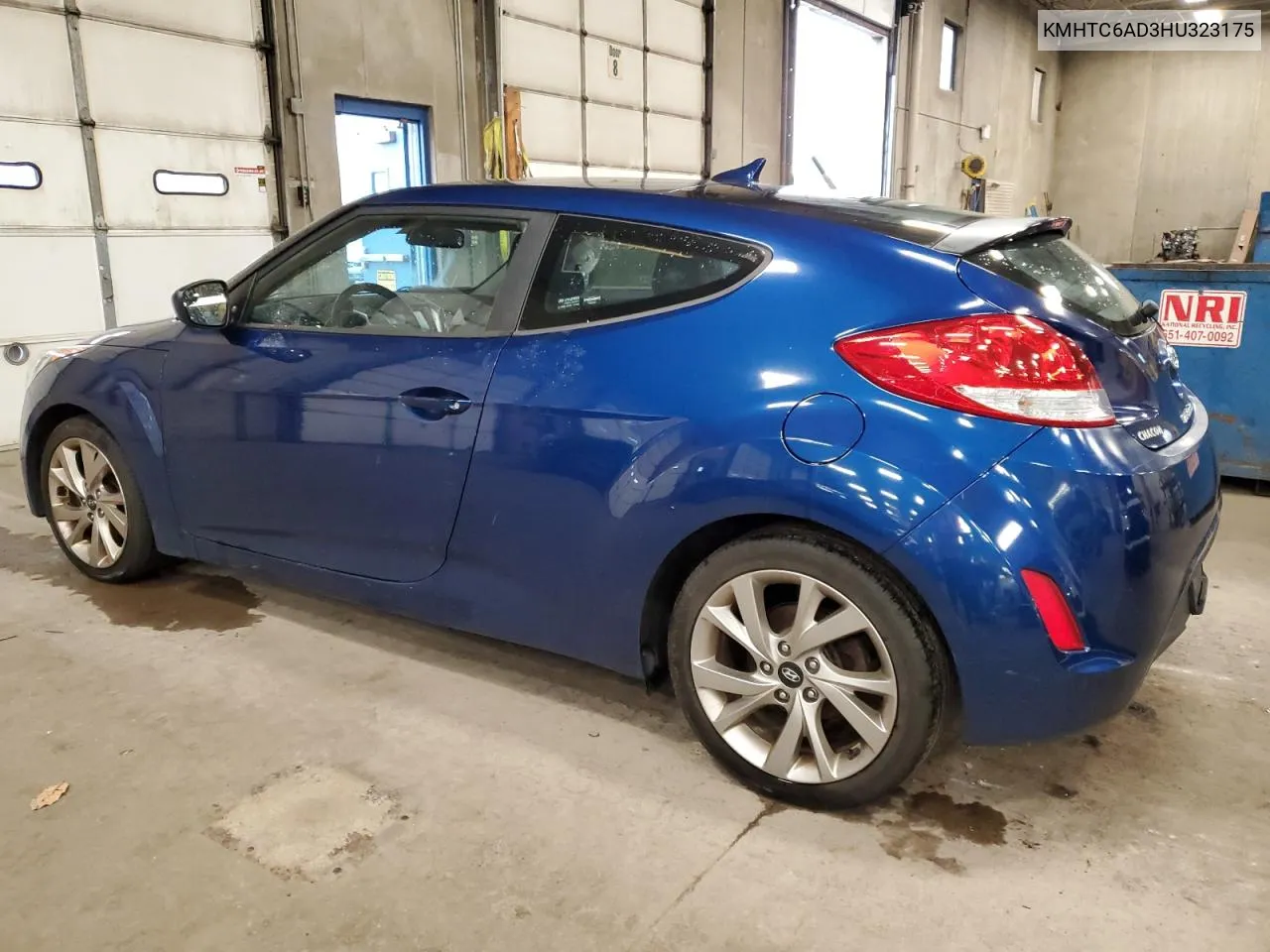 2017 Hyundai Veloster VIN: KMHTC6AD3HU323175 Lot: 79298984