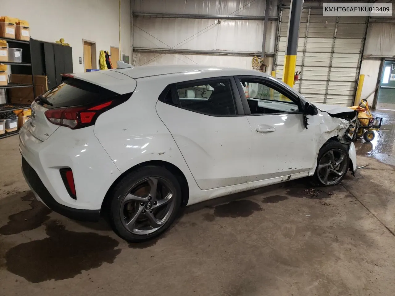 2019 Hyundai Veloster Base VIN: KMHTG6AF1KU013409 Lot: 54214744