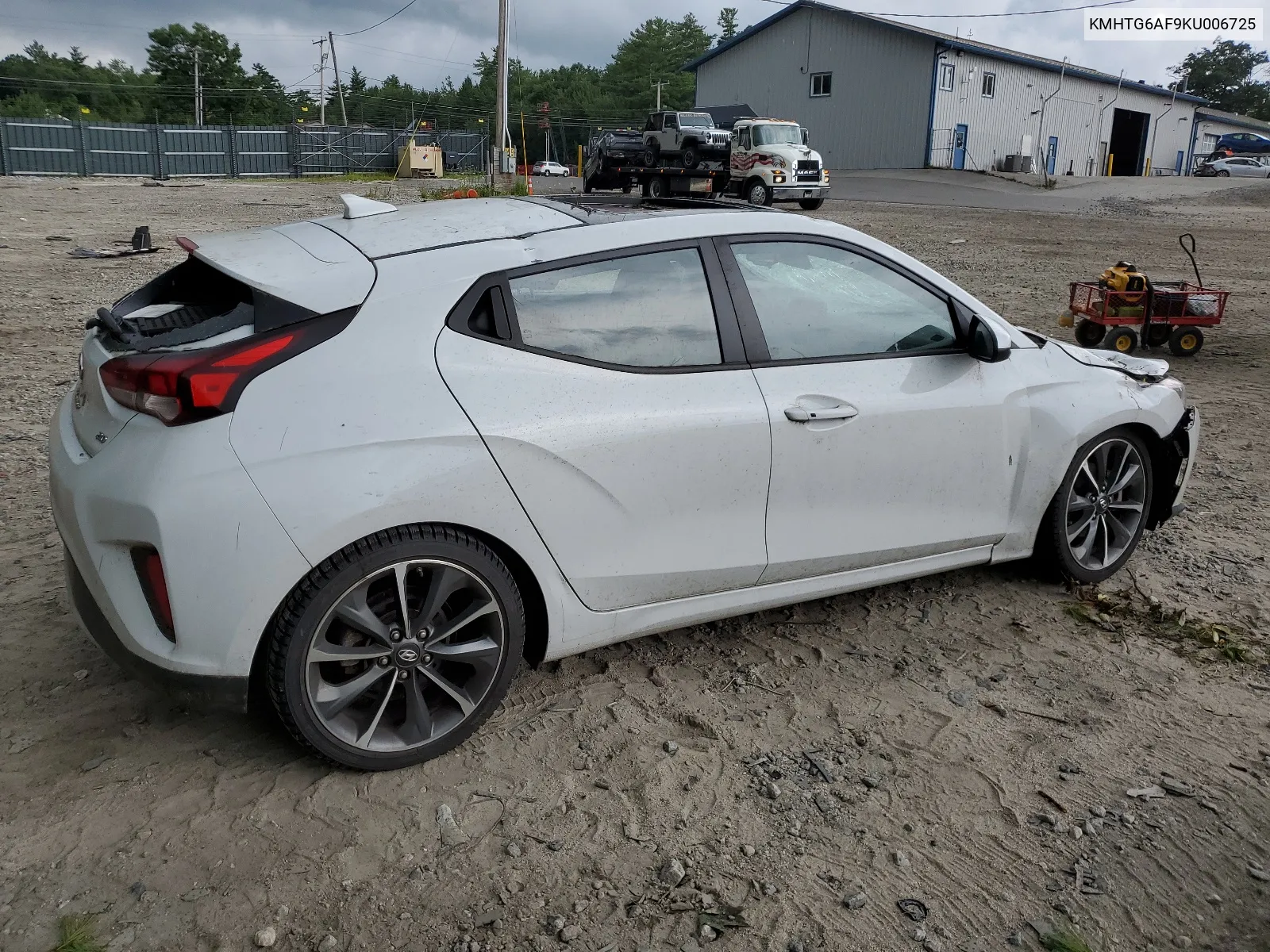 KMHTG6AF9KU006725 2019 Hyundai Veloster Base