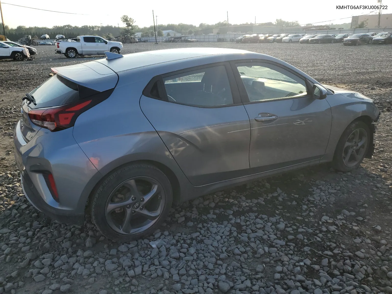 KMHTG6AF3KU006722 2019 Hyundai Veloster Base