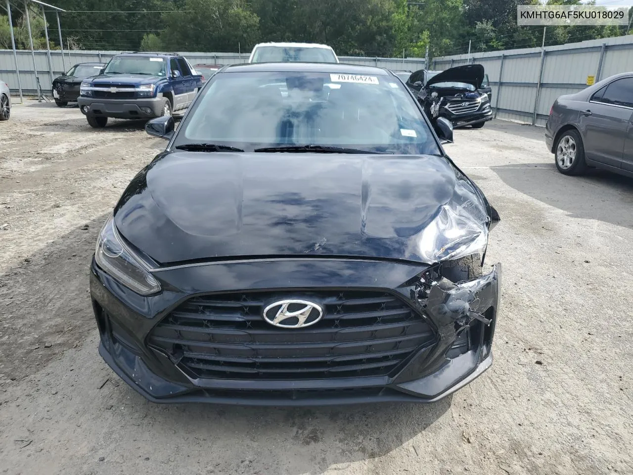 KMHTG6AF5KU018029 2019 Hyundai Veloster Base