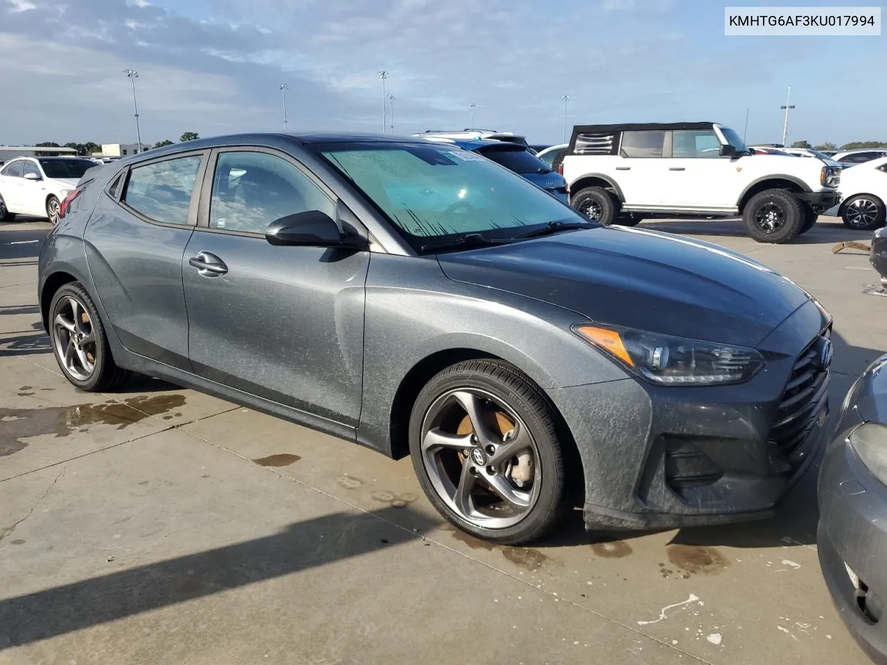 2019 Hyundai Veloster Base VIN: KMHTG6AF3KU017994 Lot: 75121454