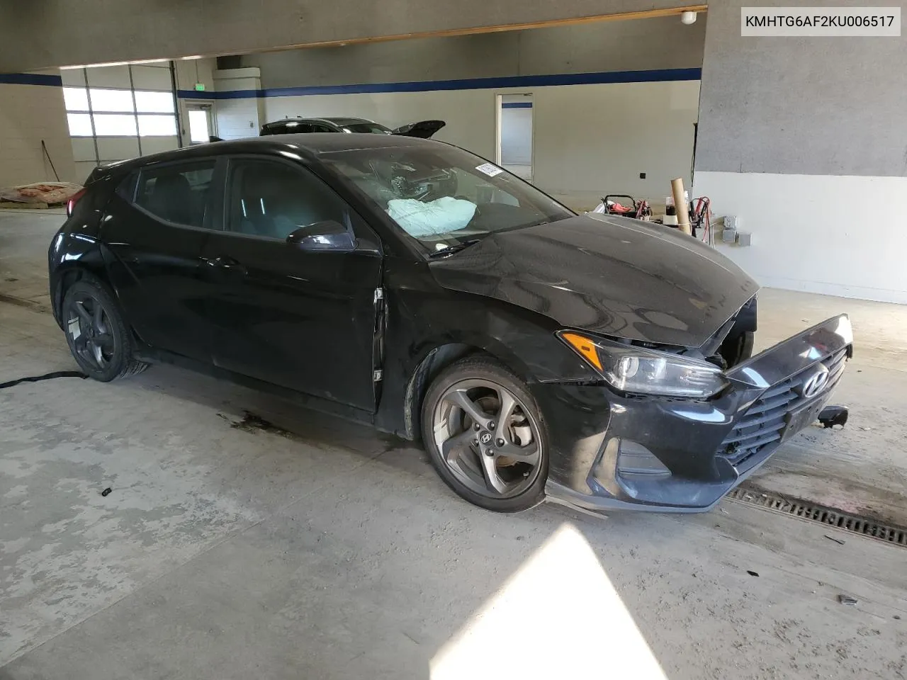 2019 Hyundai Veloster Base VIN: KMHTG6AF2KU006517 Lot: 81296274