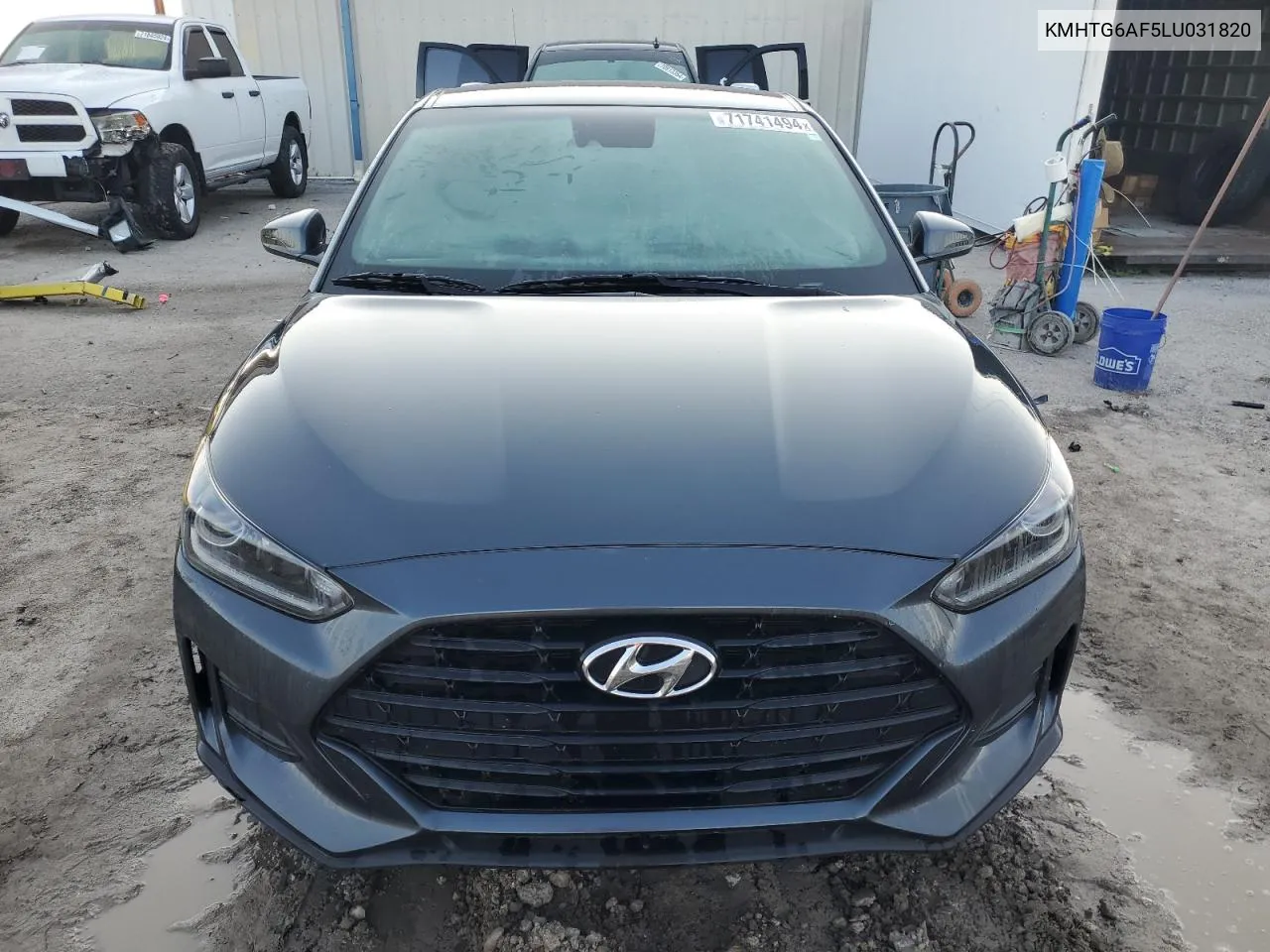 2020 Hyundai Veloster Base VIN: KMHTG6AF5LU031820 Lot: 71741494