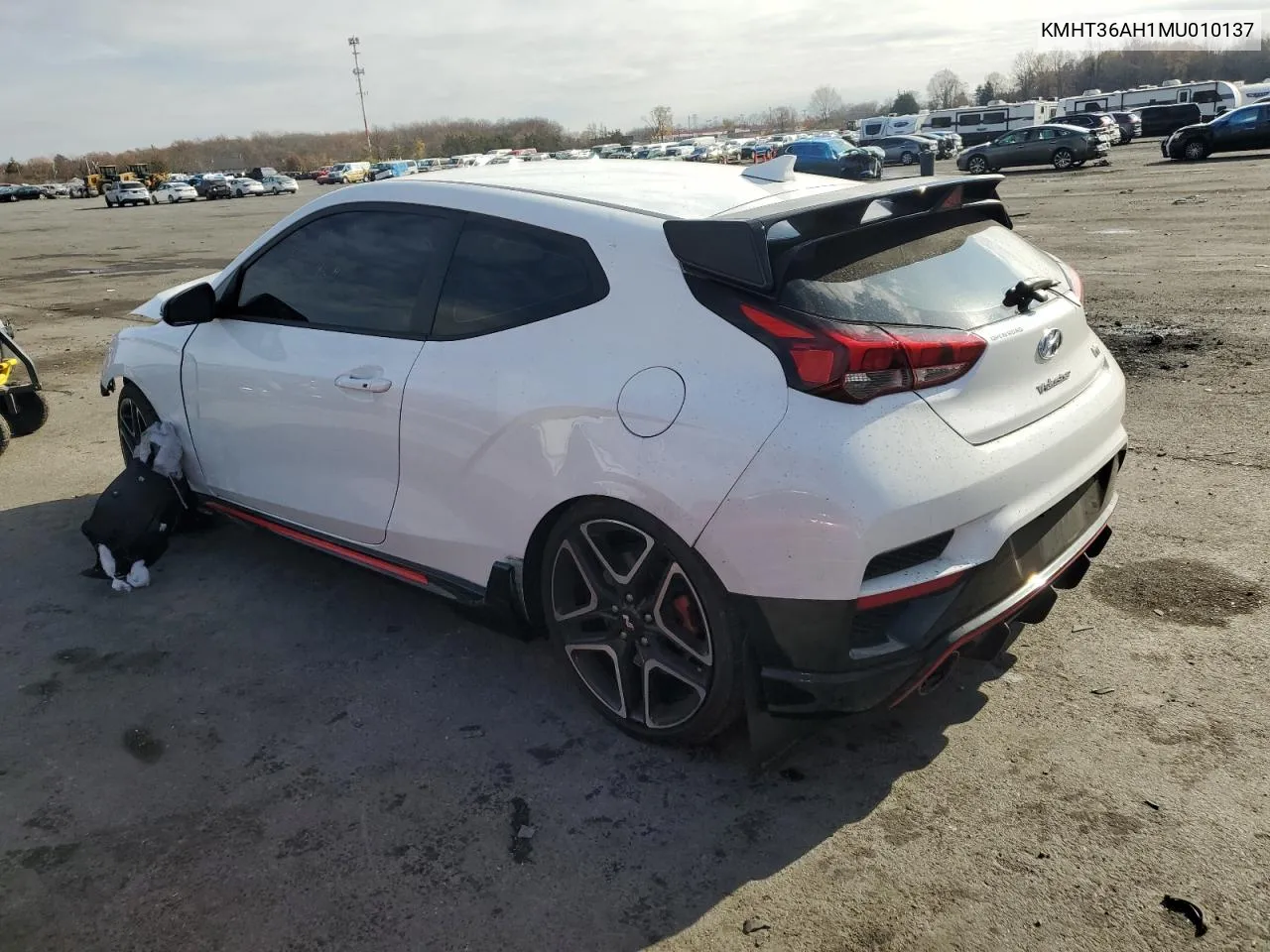 2021 Hyundai Veloster N VIN: KMHT36AH1MU010137 Lot: 81410684