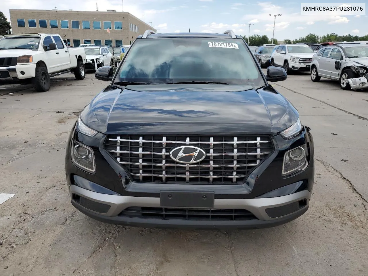 2023 Hyundai Venue Sel VIN: KMHRC8A37PU231076 Lot: 70721754