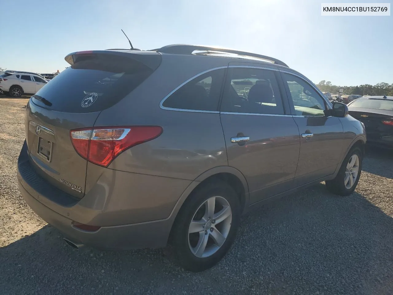 KM8NU4CC1BU152769 2011 Hyundai Veracruz Gls