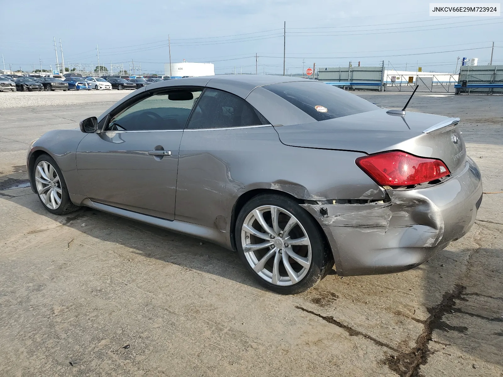 JNKCV66E29M723924 2009 Infiniti G37 Base