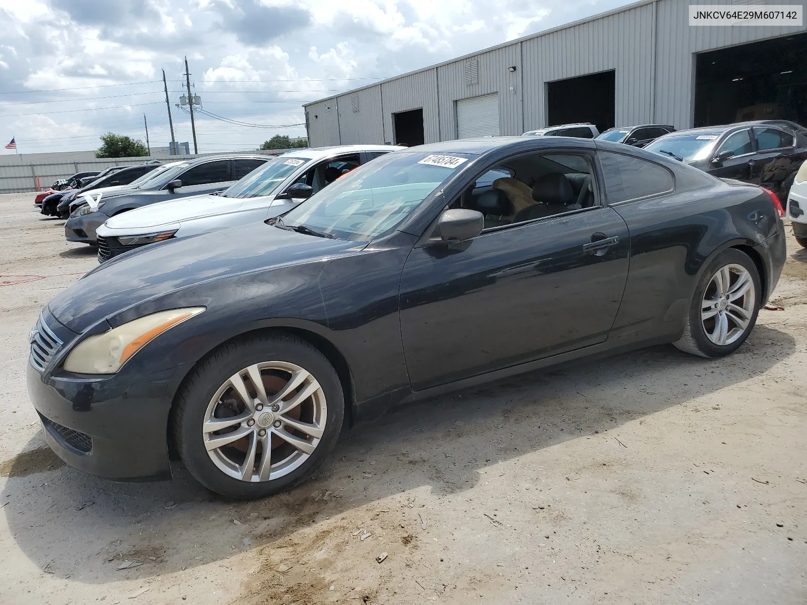 2009 Infiniti G37 Base VIN: JNKCV64E29M607142 Lot: 67485784