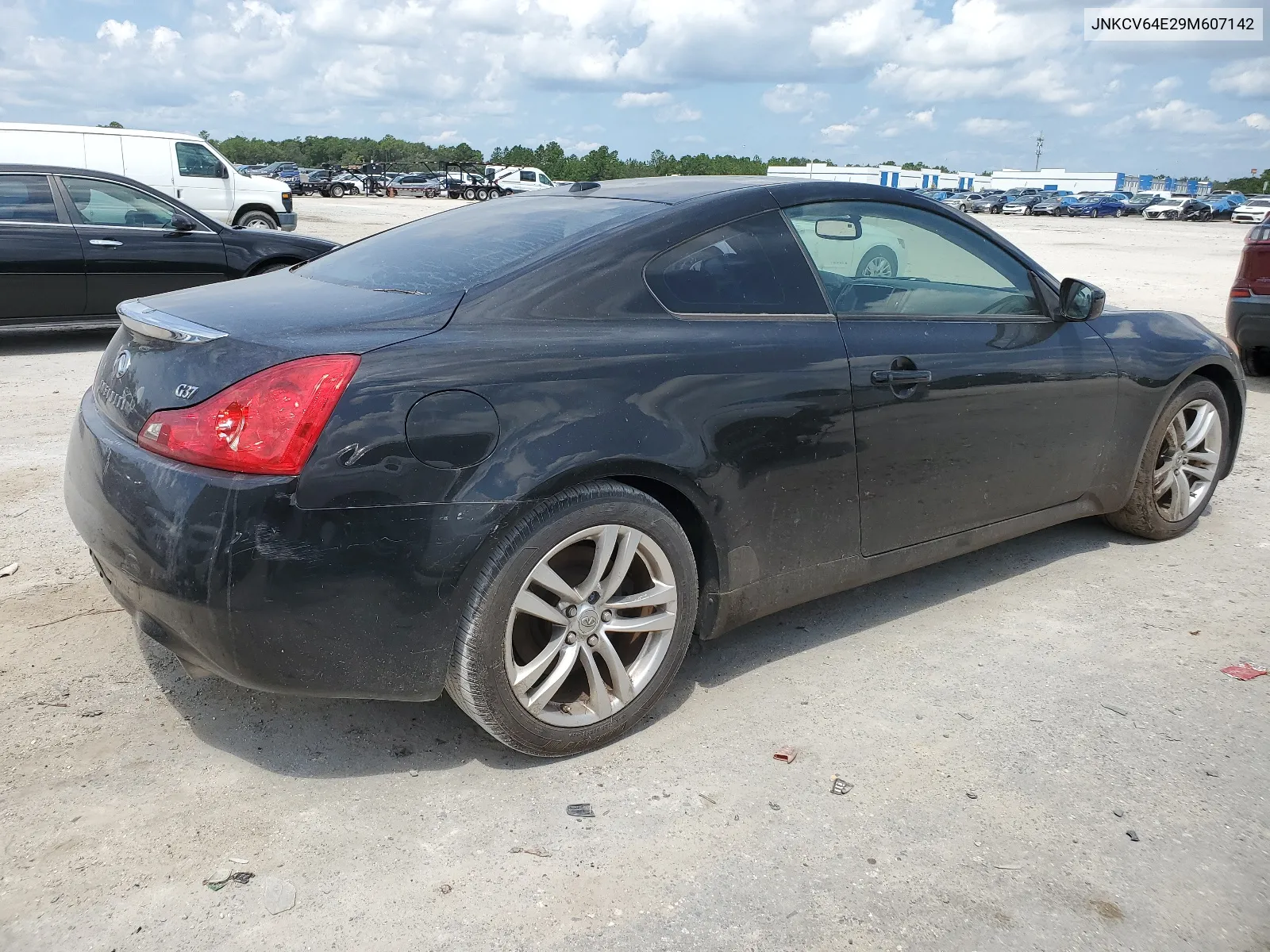 2009 Infiniti G37 Base VIN: JNKCV64E29M607142 Lot: 67485784