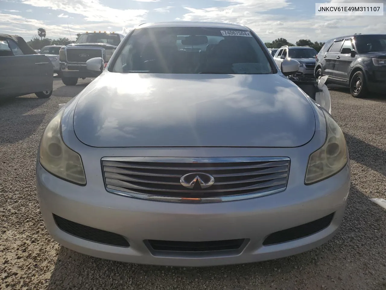 2009 Infiniti G37 Base VIN: JNKCV61E49M311107 Lot: 74067504