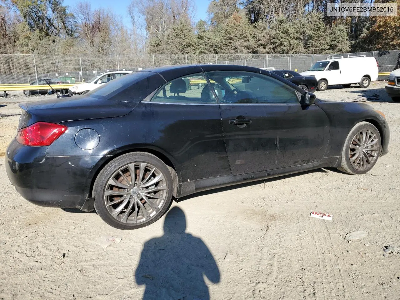 2011 Infiniti G37 Base VIN: JN1CV6FE2BM952016 Lot: 79943304