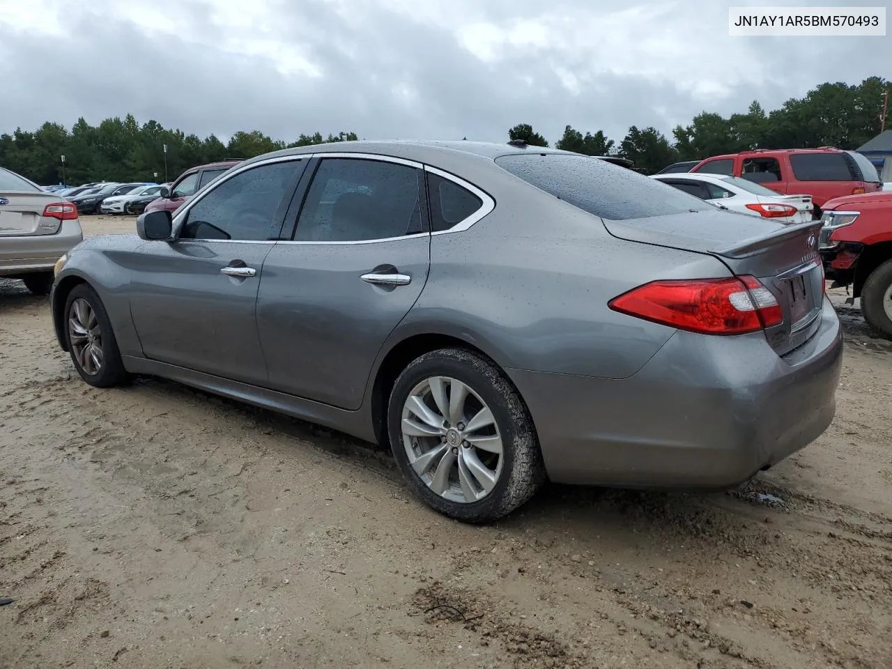 2011 Infiniti M56 X VIN: JN1AY1AR5BM570493 Lot: 67145364