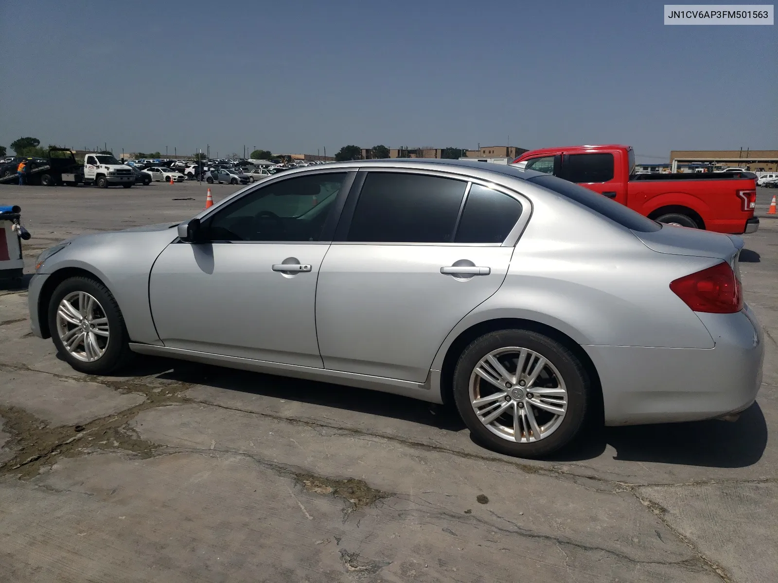 2015 Infiniti Q40 VIN: JN1CV6AP3FM501563 Lot: 65633804