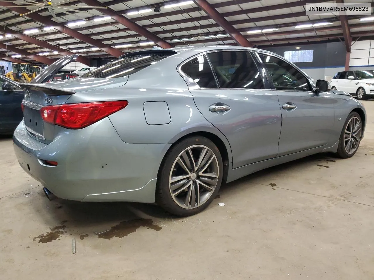 JN1BV7AR5EM695823 2014 Infiniti Q50 Base