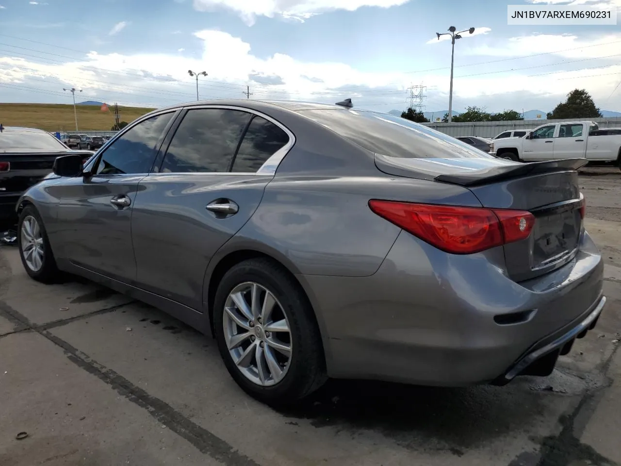 2014 Infiniti Q50 Base VIN: JN1BV7ARXEM690231 Lot: 62457374