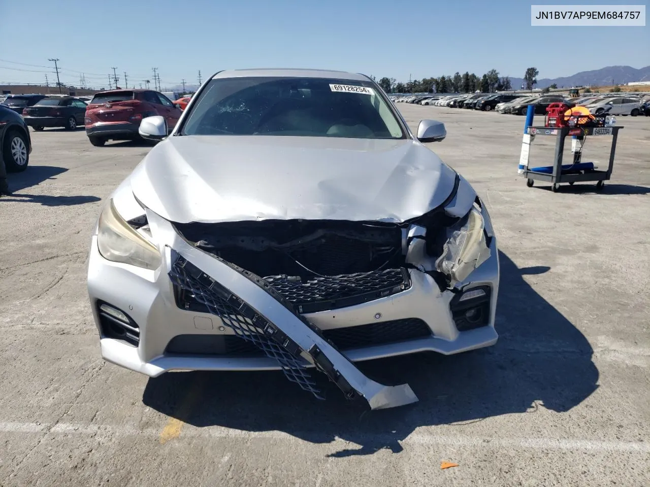 2014 Infiniti Q50 Base VIN: JN1BV7AP9EM684757 Lot: 69128254