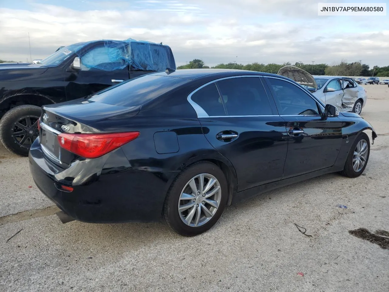 2014 Infiniti Q50 Base VIN: JN1BV7AP9EM680580 Lot: 69805774