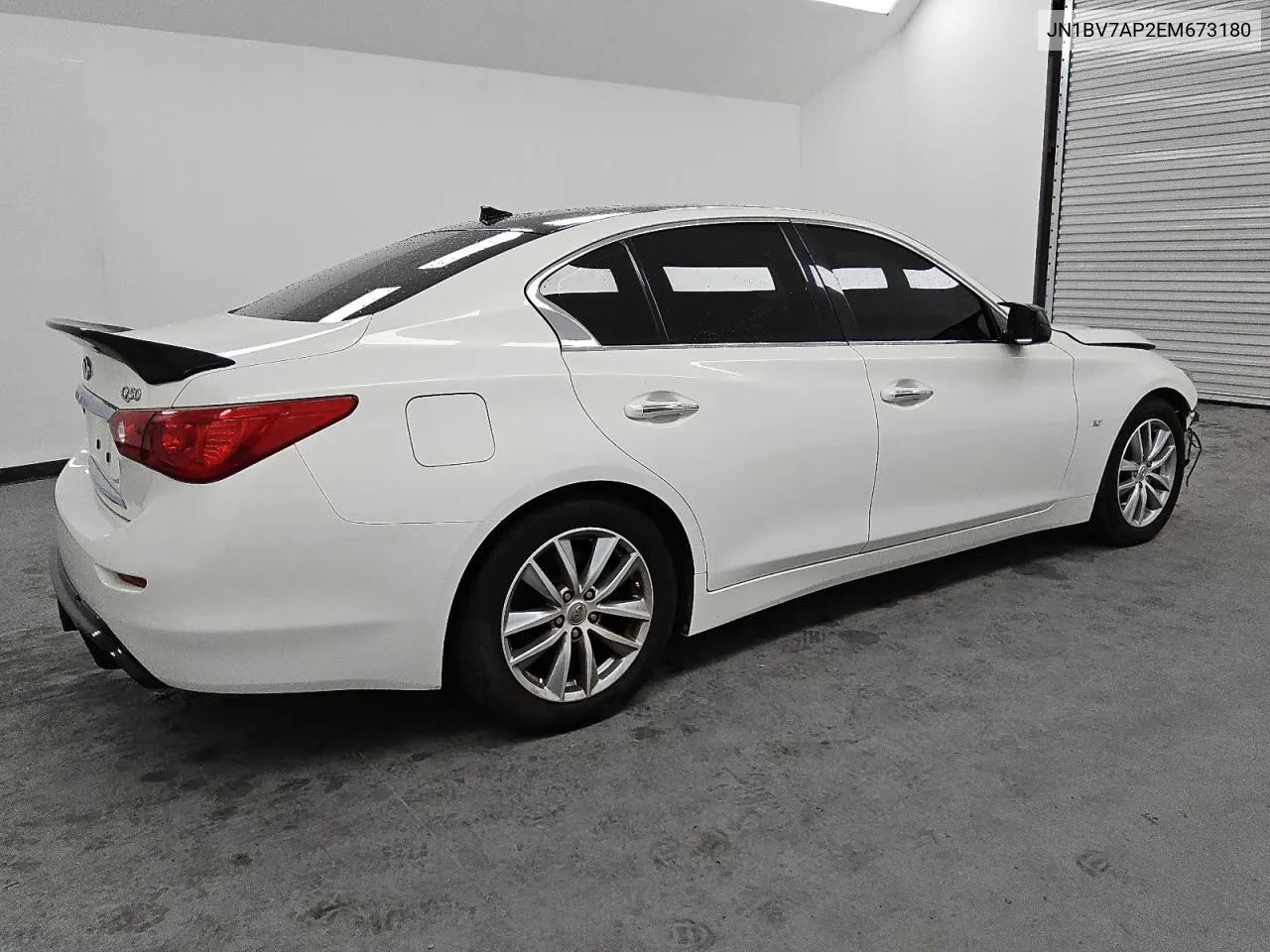 2014 Infiniti Q50 Base VIN: JN1BV7AP2EM673180 Lot: 70705404