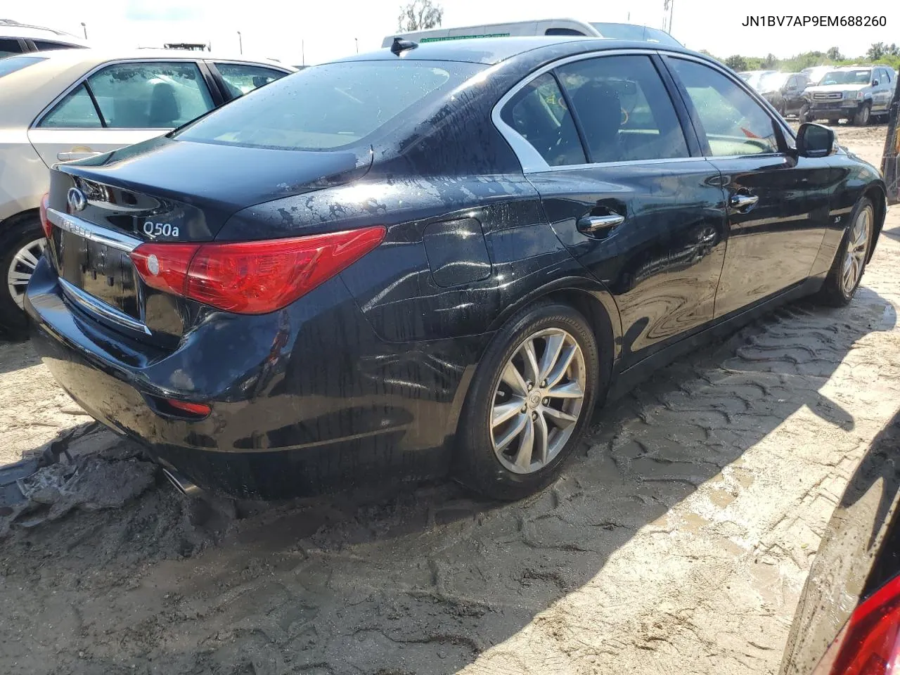 JN1BV7AP9EM688260 2014 Infiniti Q50 Base