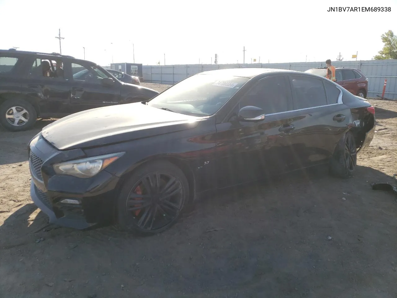 JN1BV7AR1EM689338 2014 Infiniti Q50 Base