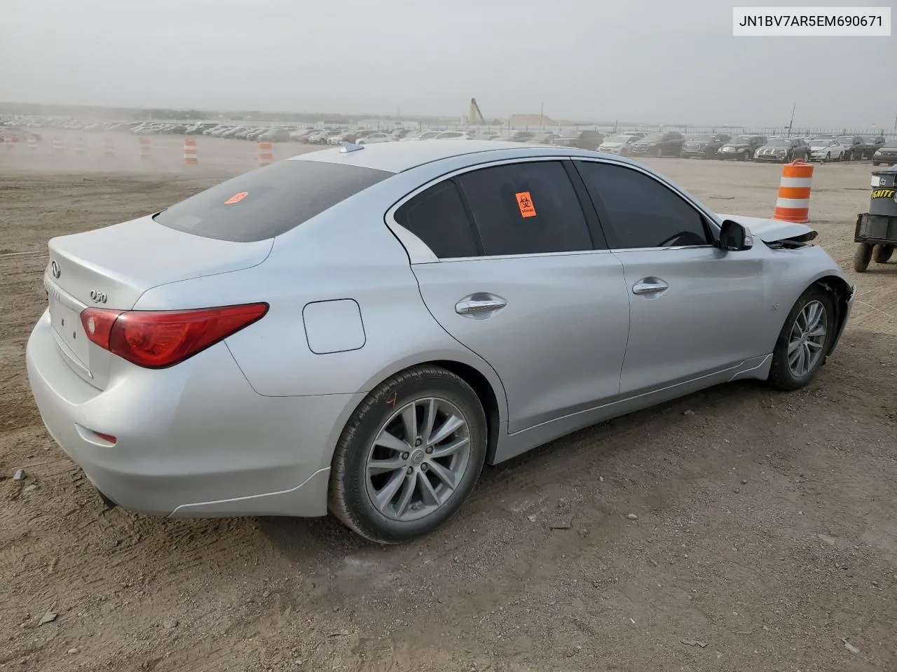 2014 Infiniti Q50 Base VIN: JN1BV7AR5EM690671 Lot: 76029624