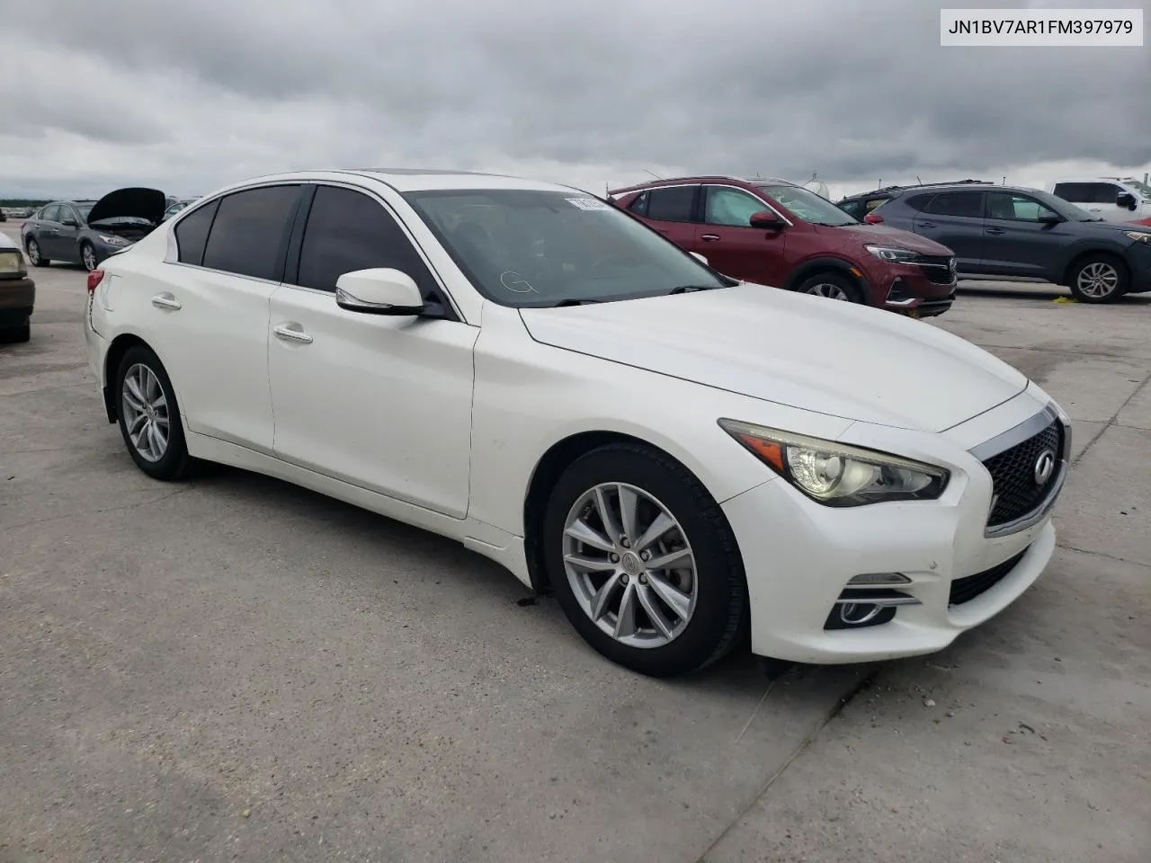 2015 Infiniti Q50 Base VIN: JN1BV7AR1FM397979 Lot: 70612934