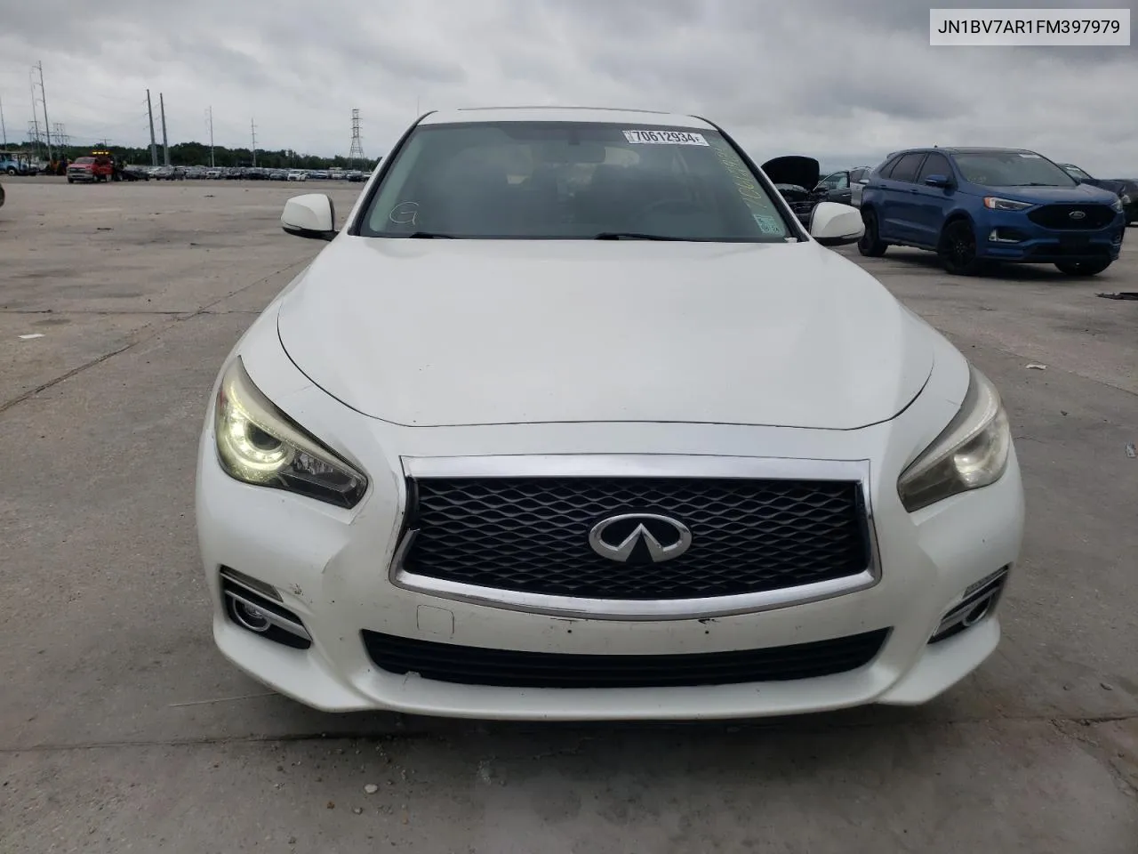 JN1BV7AR1FM397979 2015 Infiniti Q50 Base