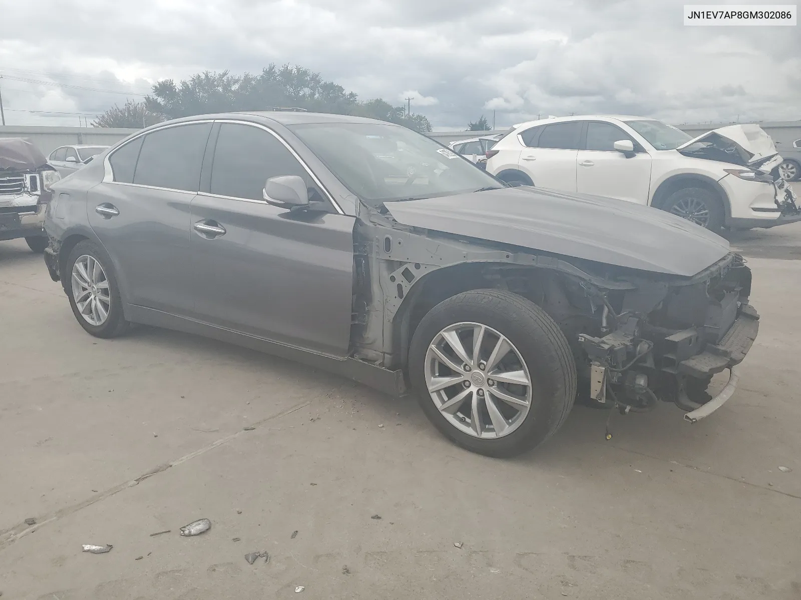 JN1EV7AP8GM302086 2016 Infiniti Q50 Premium