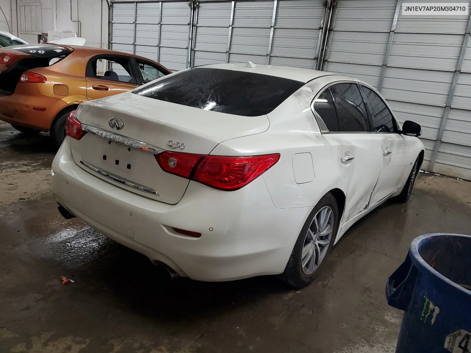 JN1EV7AP2GM304710 2016 Infiniti Q50 Premium