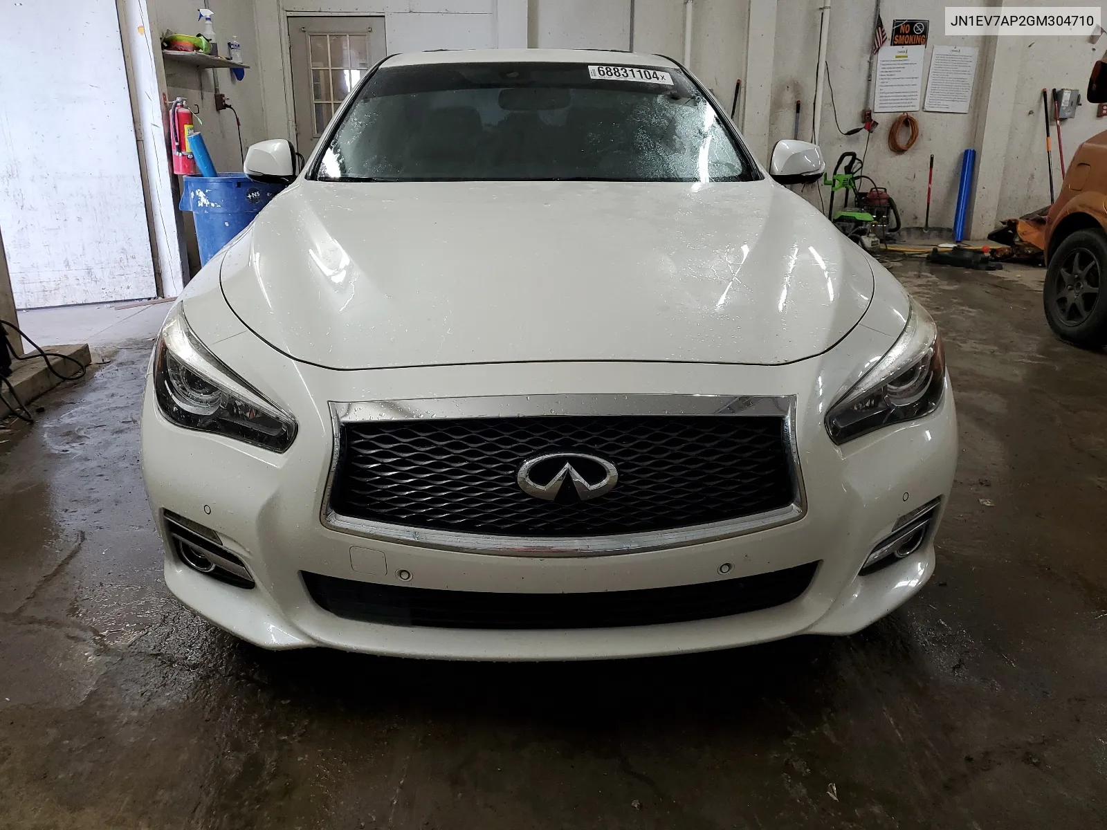 2016 Infiniti Q50 Premium VIN: JN1EV7AP2GM304710 Lot: 68831104