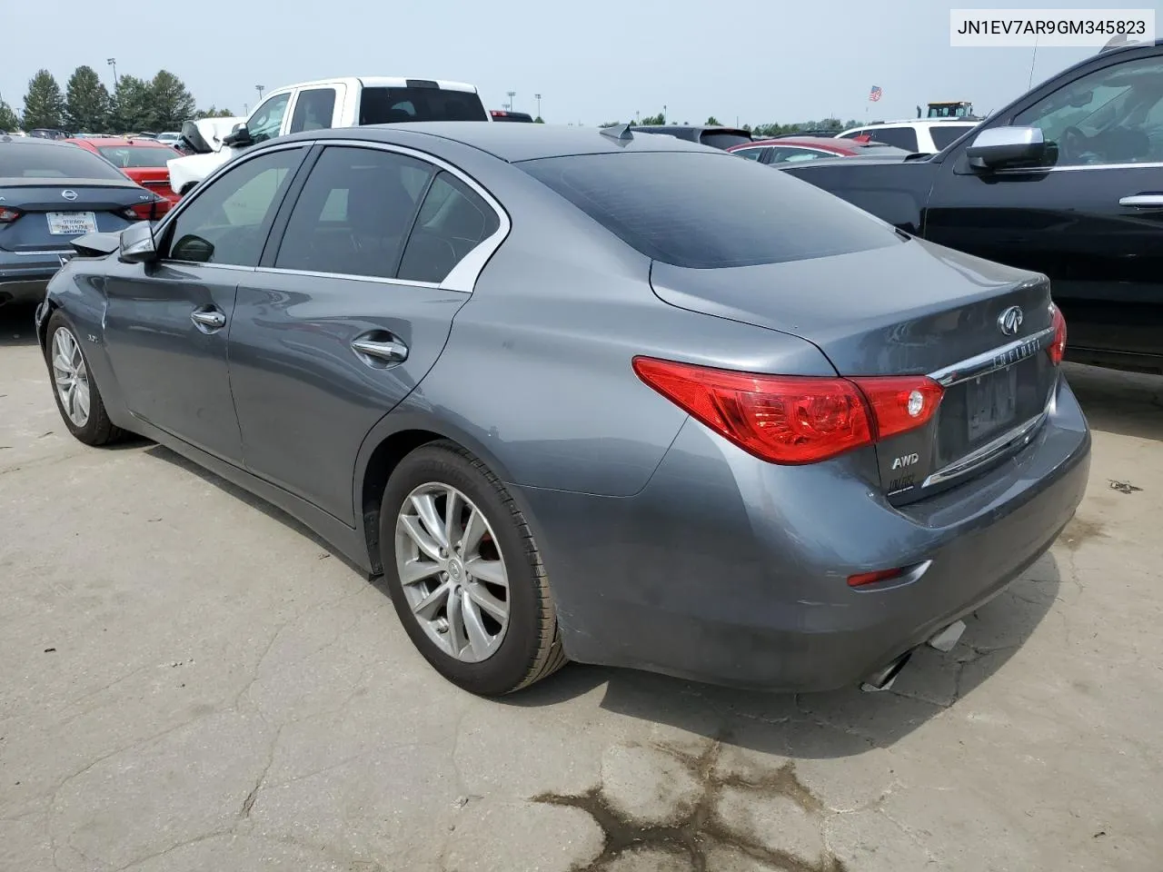 JN1EV7AR9GM345823 2016 Infiniti Q50 Premium