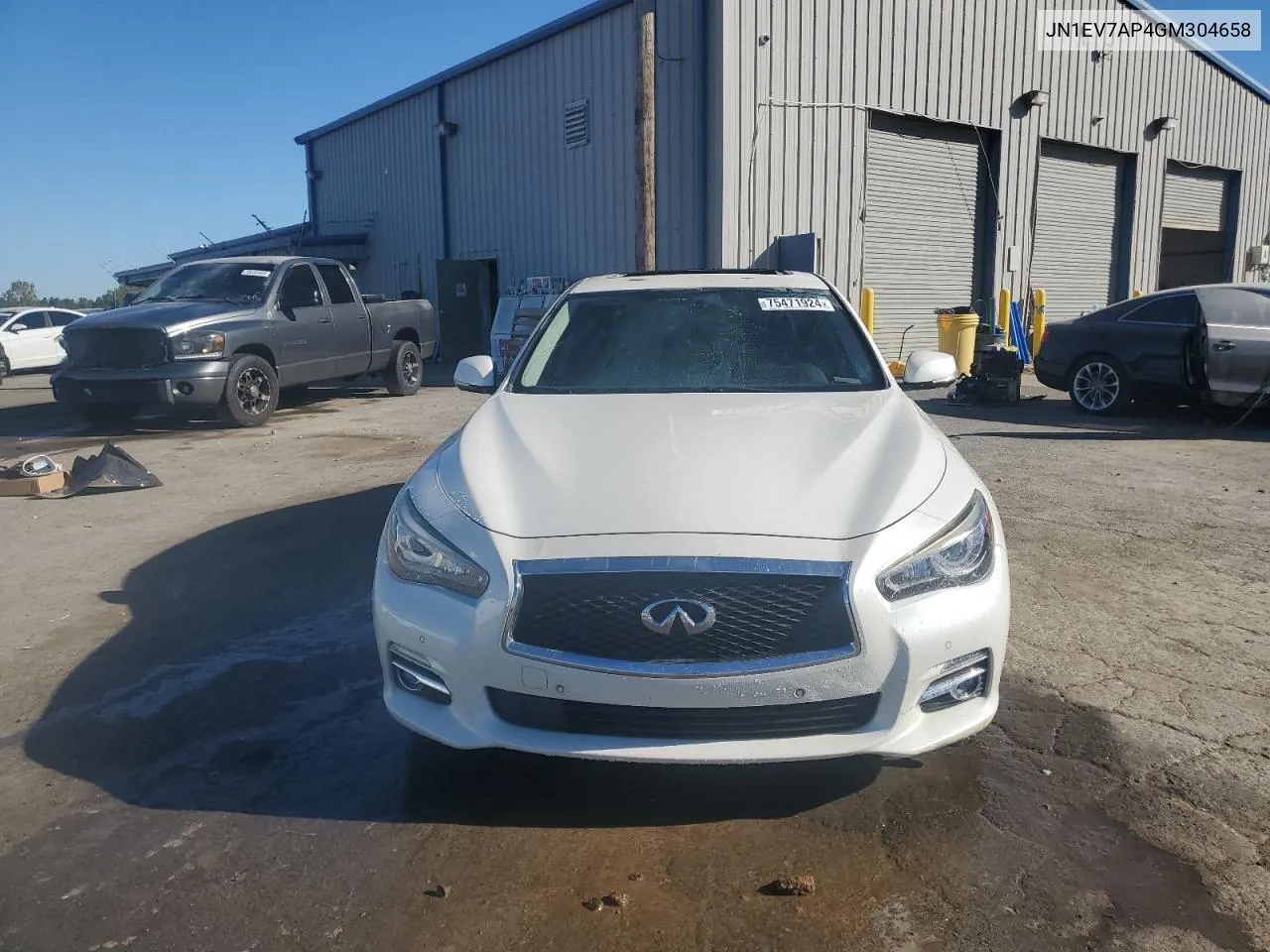 JN1EV7AP4GM304658 2016 Infiniti Q50 Premium