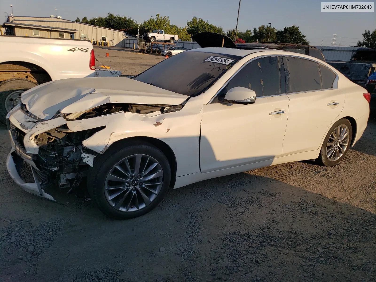 JN1EV7AP0HM732843 2017 Infiniti Q50 Premium