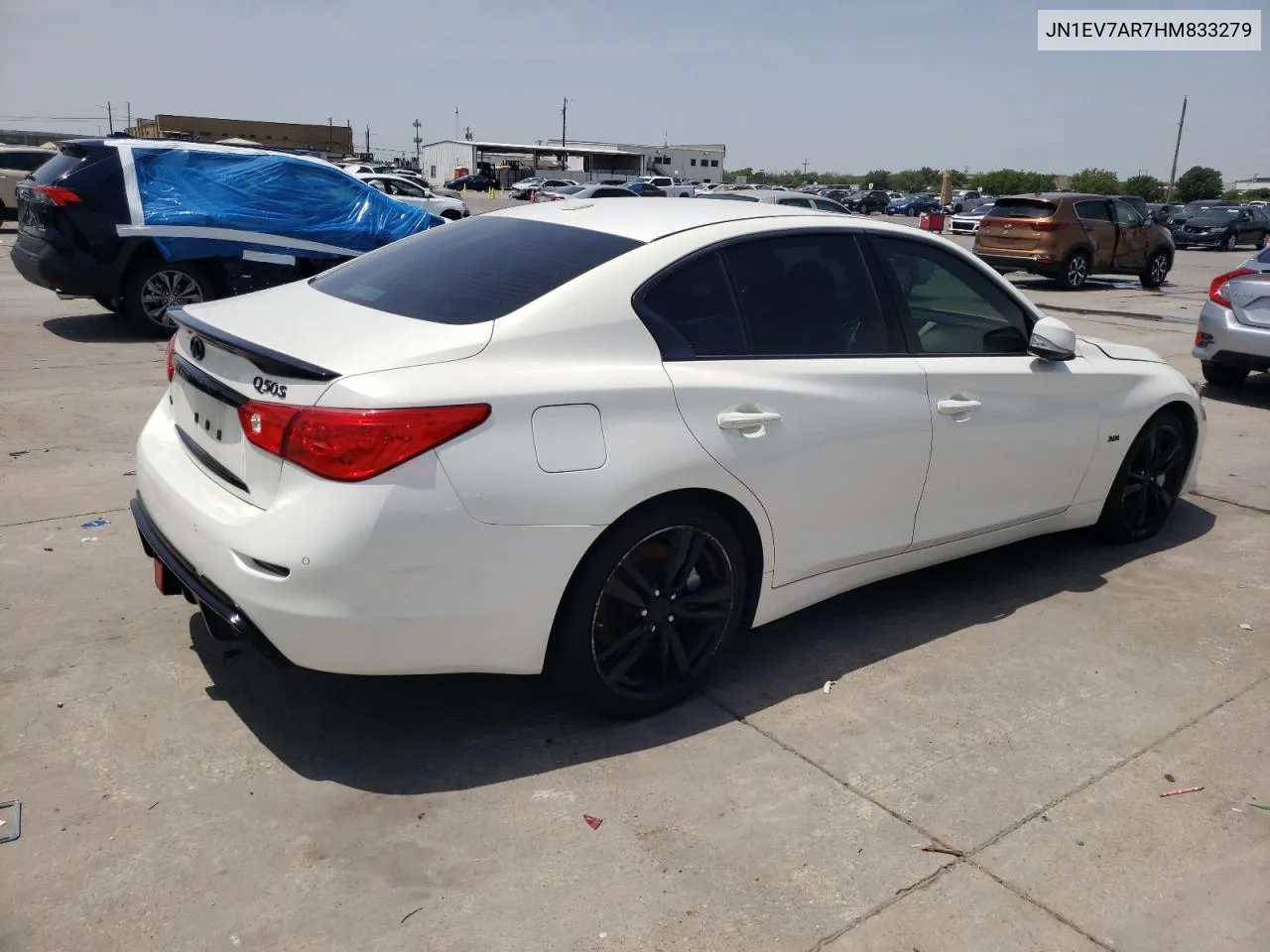 JN1EV7AR7HM833279 2017 Infiniti Q50 Premium