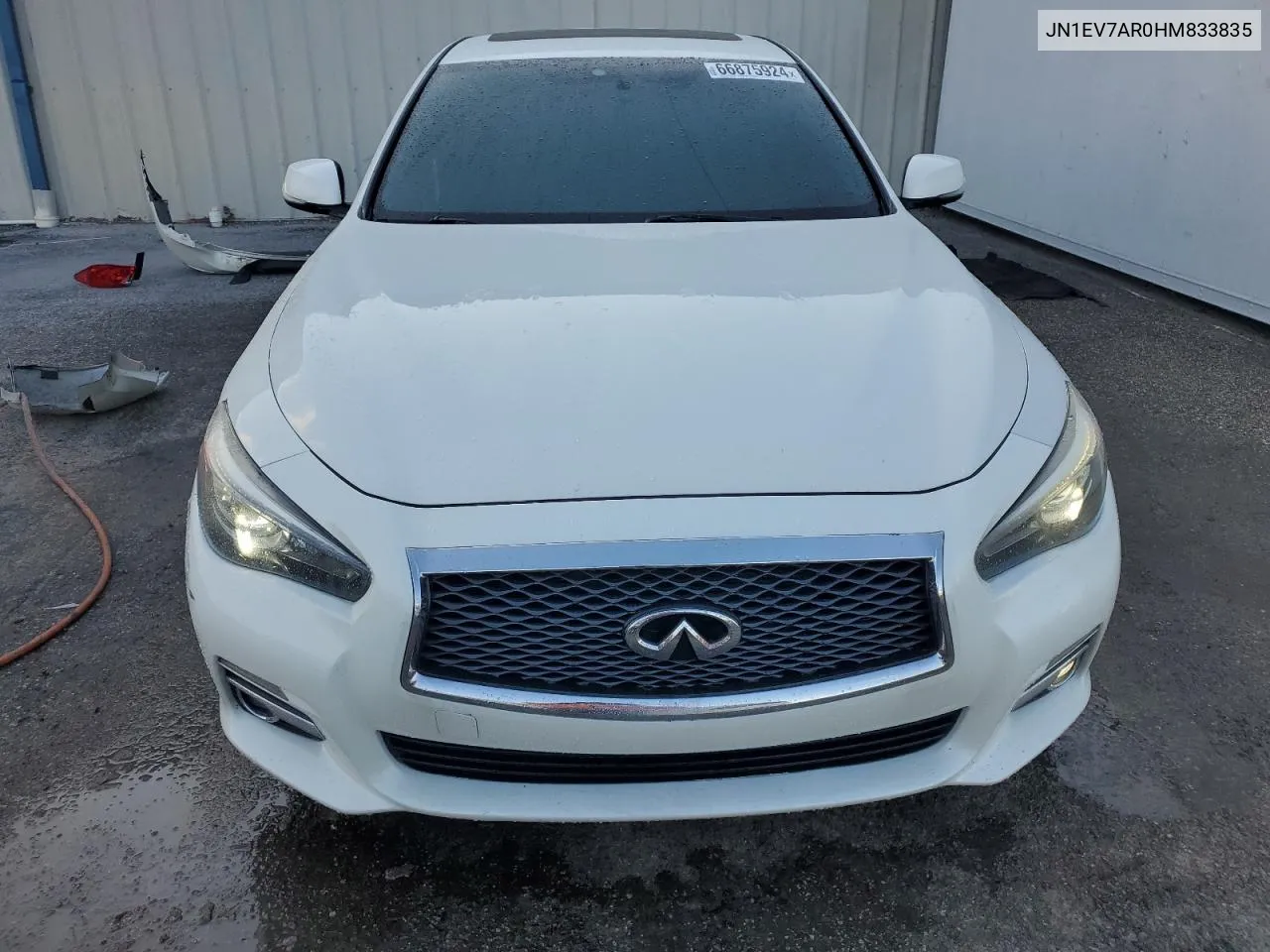 JN1EV7AR0HM833835 2017 Infiniti Q50 Premium