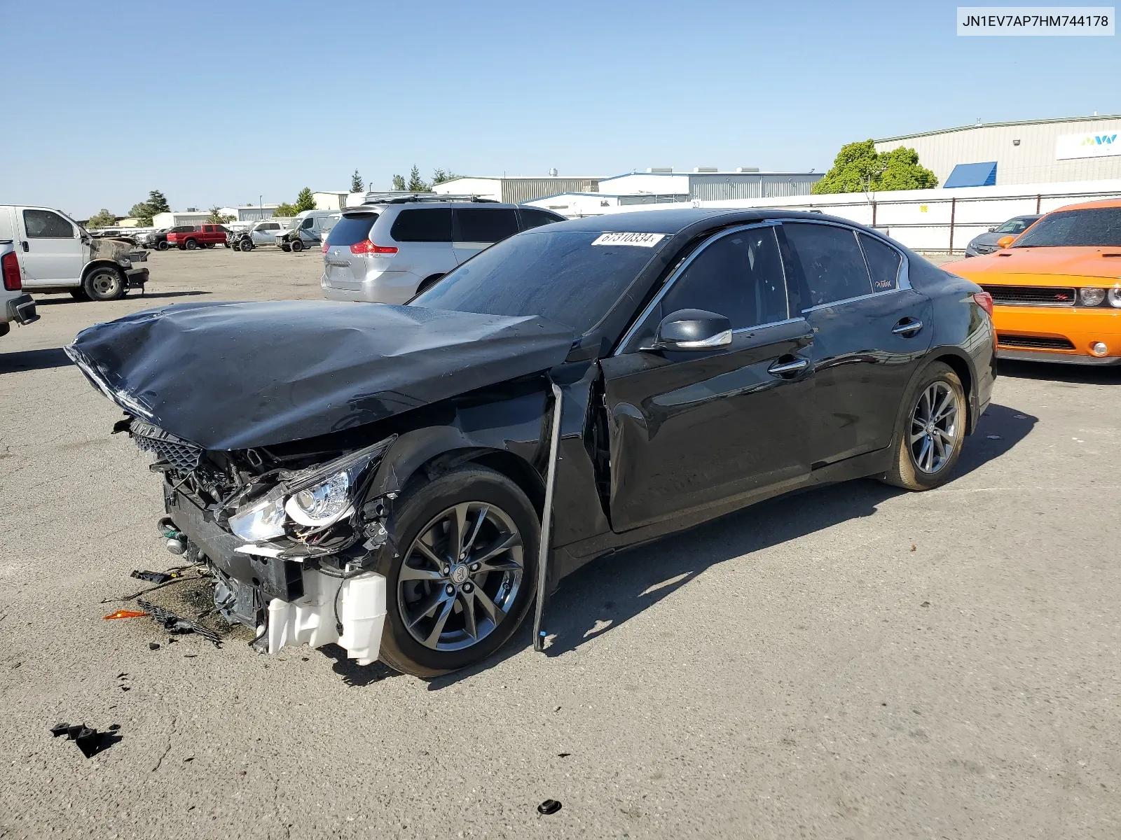 JN1EV7AP7HM744178 2017 Infiniti Q50 Premium