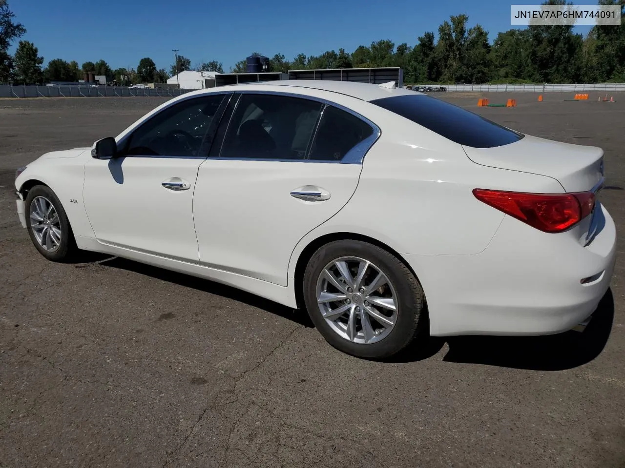 2017 Infiniti Q50 Premium VIN: JN1EV7AP6HM744091 Lot: 69440524