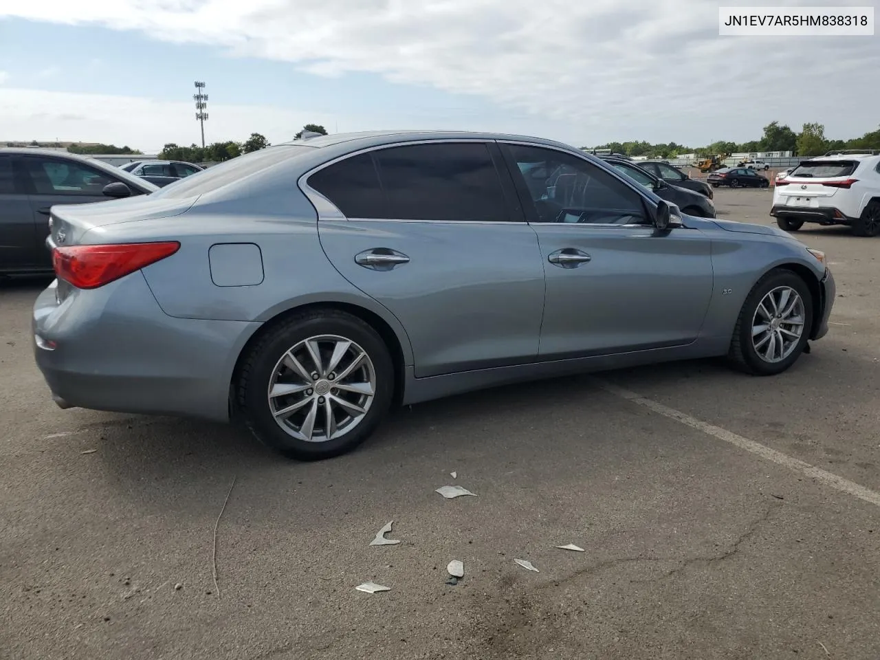 2017 Infiniti Q50 Premium VIN: JN1EV7AR5HM838318 Lot: 70298724