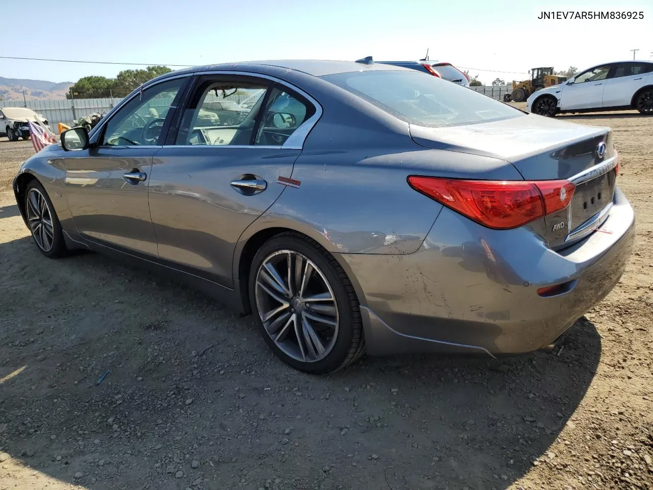 JN1EV7AR5HM836925 2017 Infiniti Q50 Premium